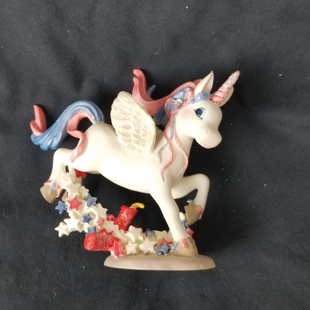 Rainbow Dreams Unicorn Hamilton light up the sky Figurine monthly‎ Collection